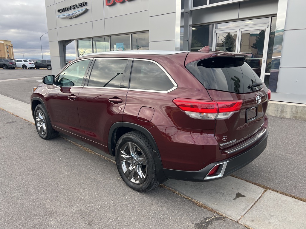 2017 Toyota Highlander Limited Platinum photo 3