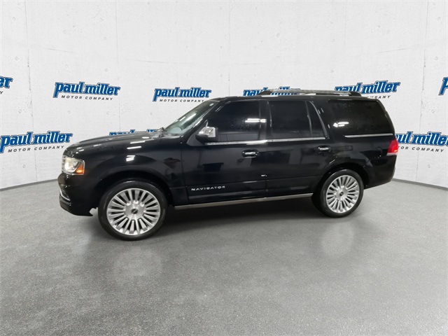 2017 Lincoln Navigator Reserve photo 2