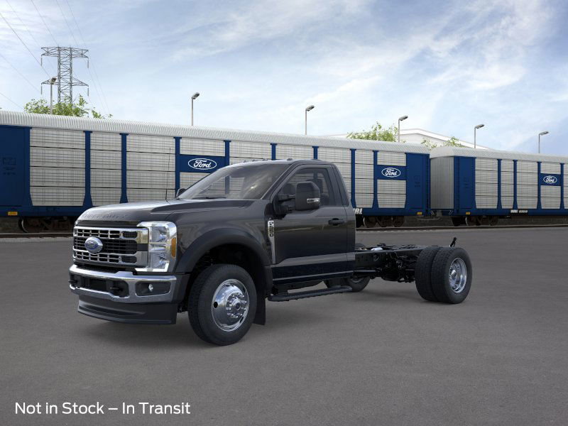 2026 Ford F-550 Super Duty Chassis Cab XL's photo