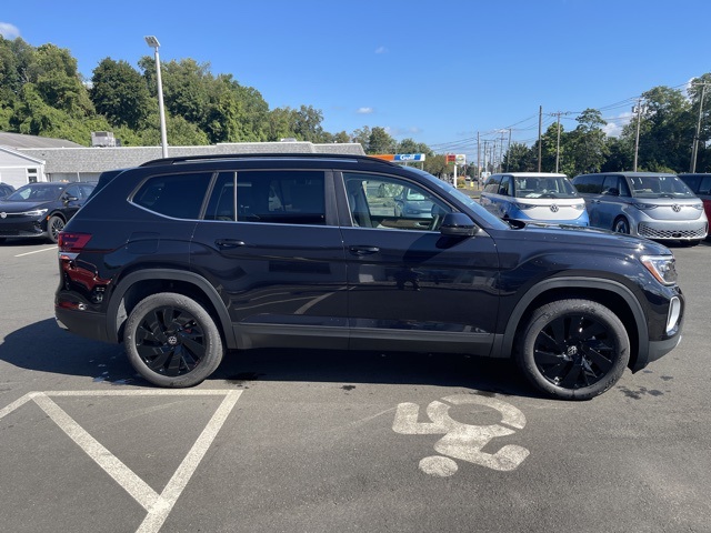 2026 Volkswagen Atlas SE Technology photo 4
