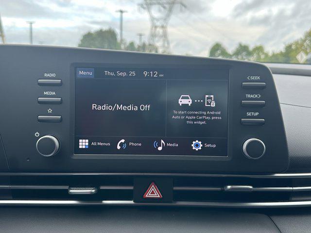 2025 Hyundai Elantra SE photo 25