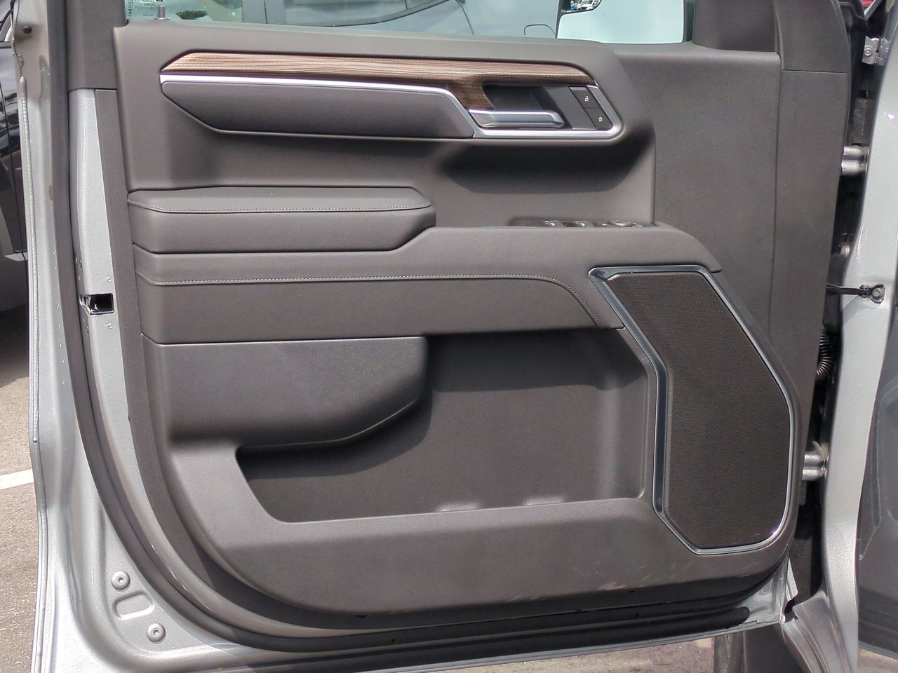 2026 Chevrolet Silverado 1500 RST photo 55