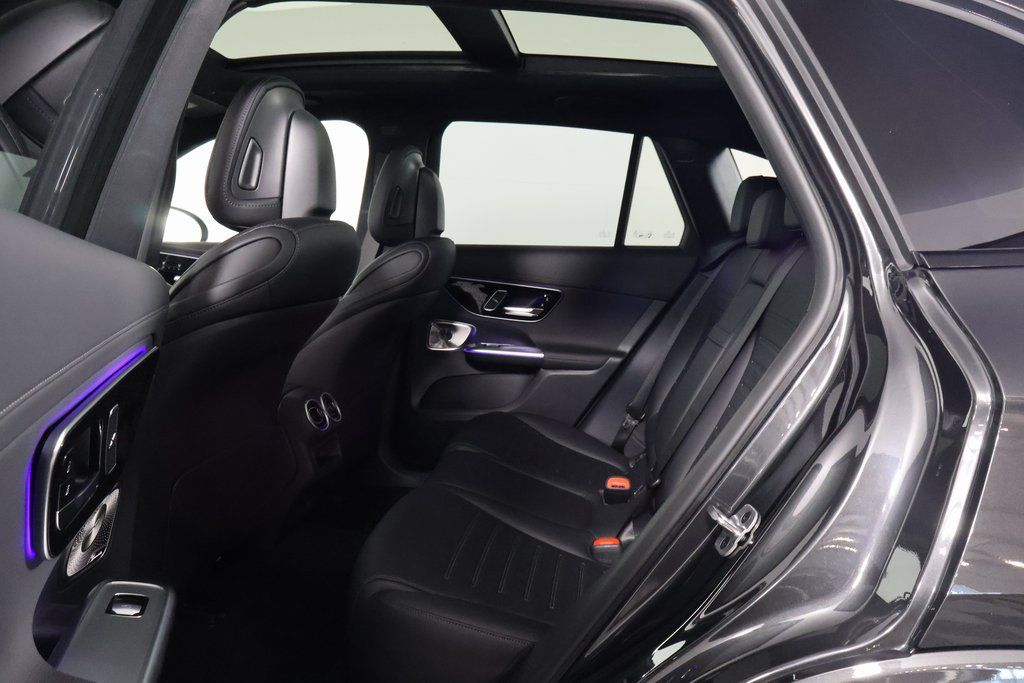 2026 Mercedes Benz GLC 350e 4MATIC photo 6