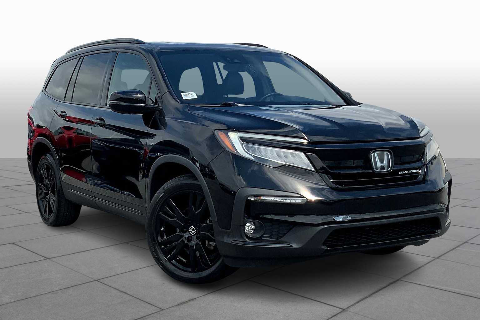 2022 Honda Pilot Black Edition photo 2