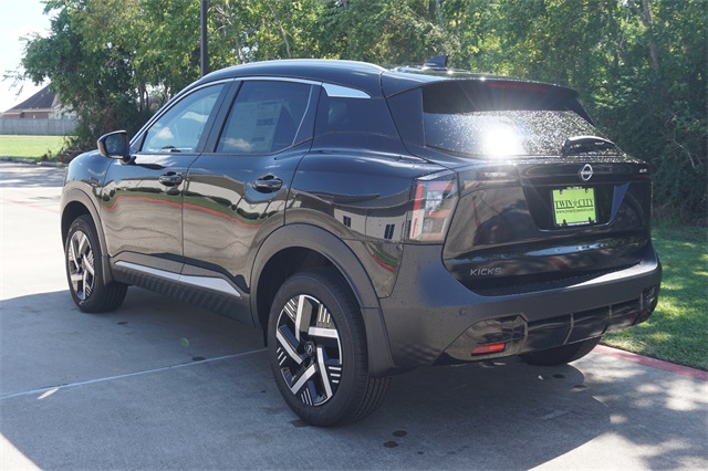 2026 Nissan Kicks SV photo 4