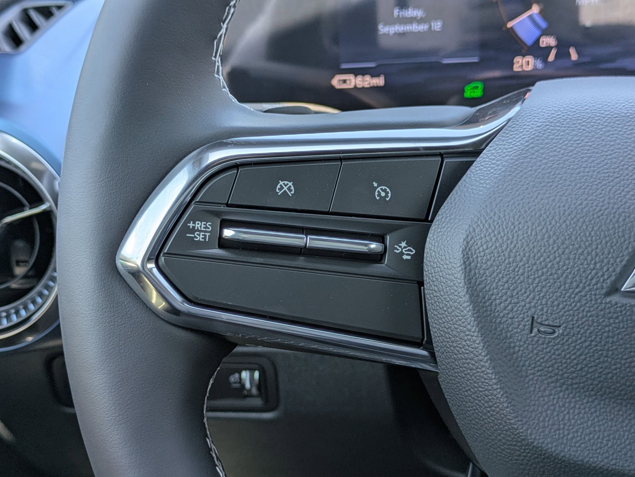 2026 Chevrolet Equinox EV 1LT photo 22