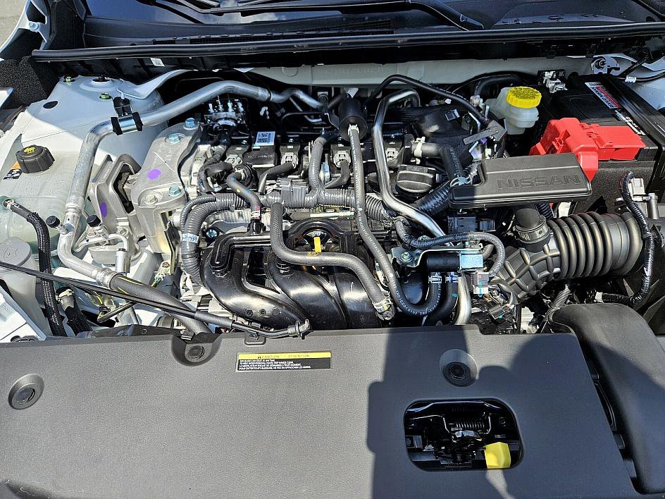 2025 Nissan Sentra S photo 16