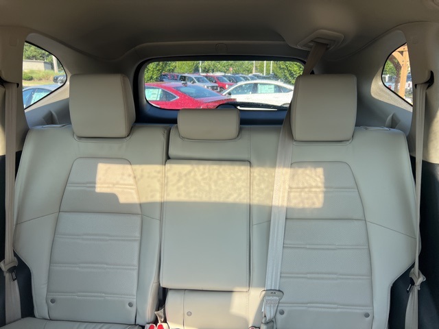 2019 Honda CR-V Touring photo 16