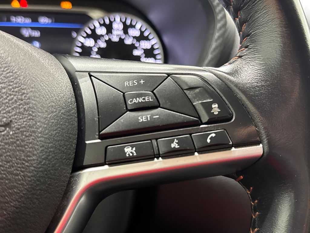 2021 Nissan Sentra SR photo 17