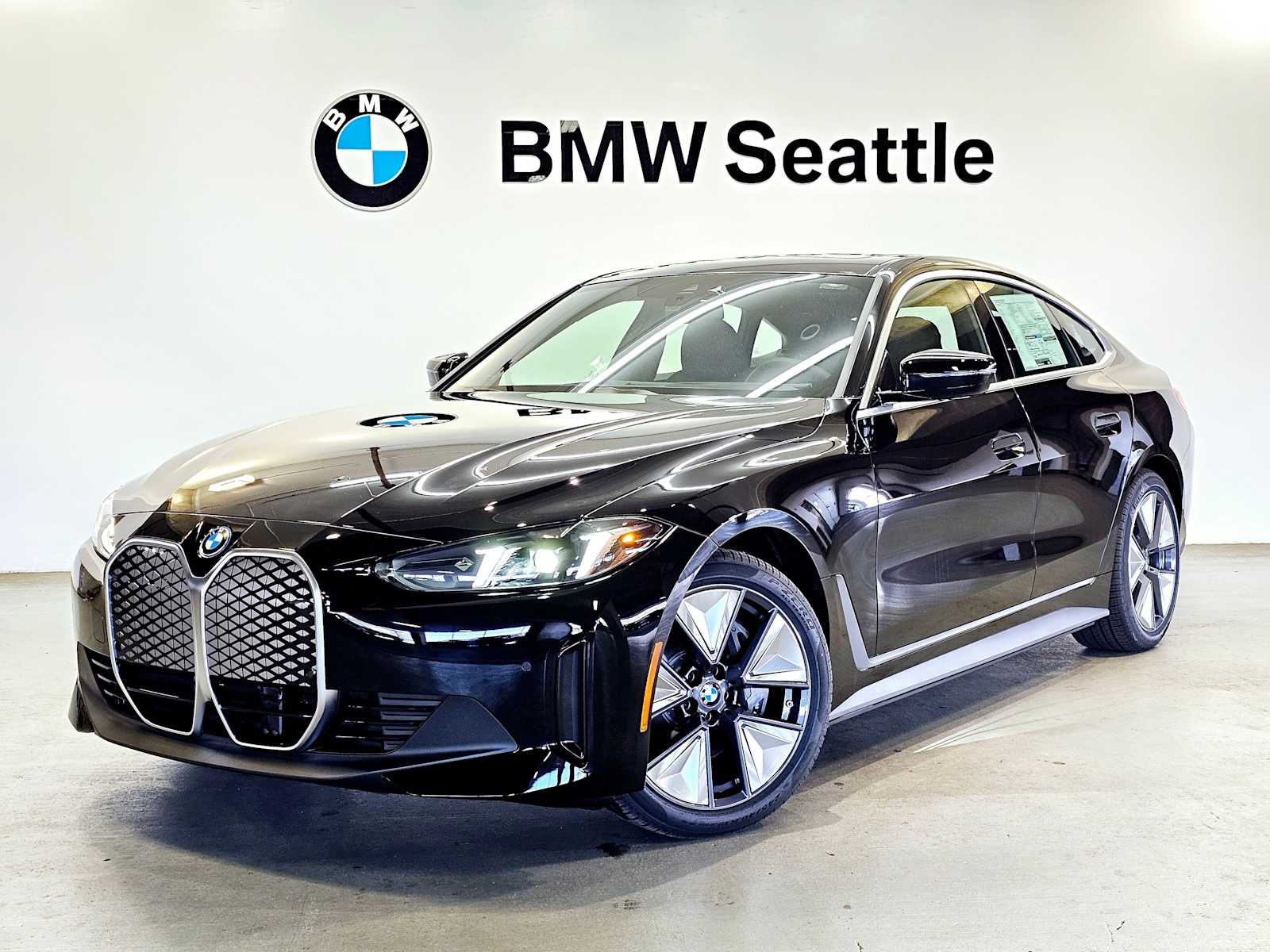 New 2025 BMW i4 xDrive40 Gran Coupe in Seattle #SFU59983 | BMW Seattle