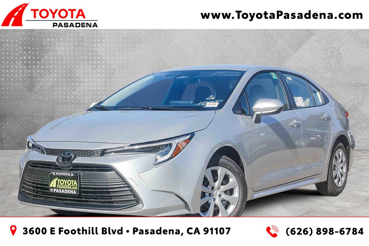 2026 Toyota Corolla LE's photo