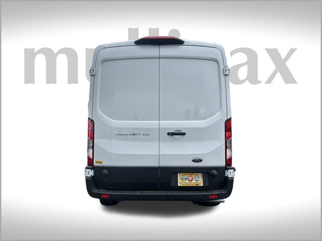 2025 Ford Transit photo 2