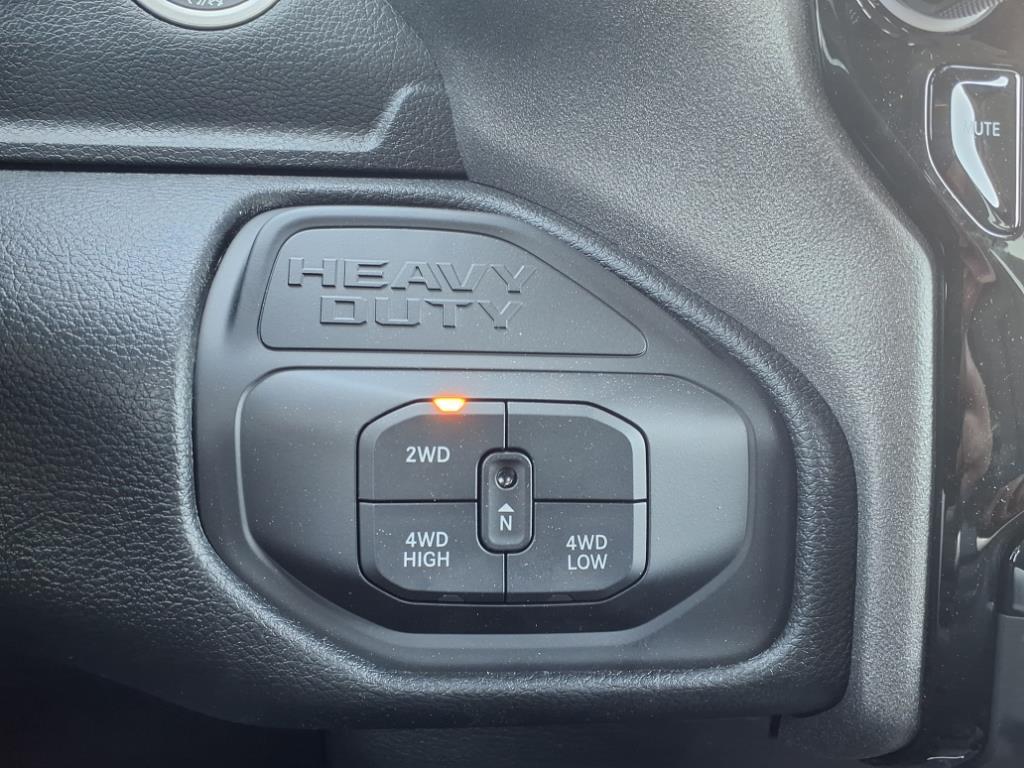 2025 Ram 2500 Tradesman photo 10