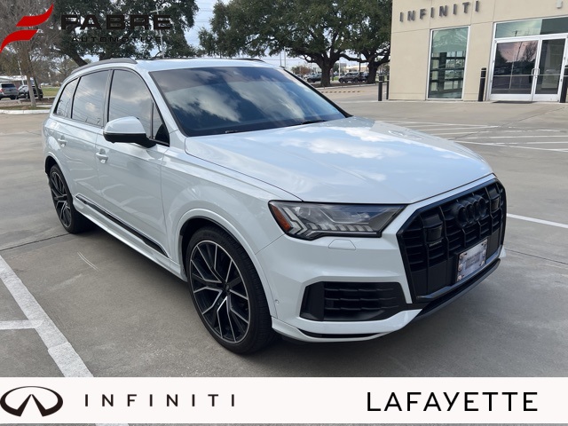 2021 Audi Q7 Prestige's photo