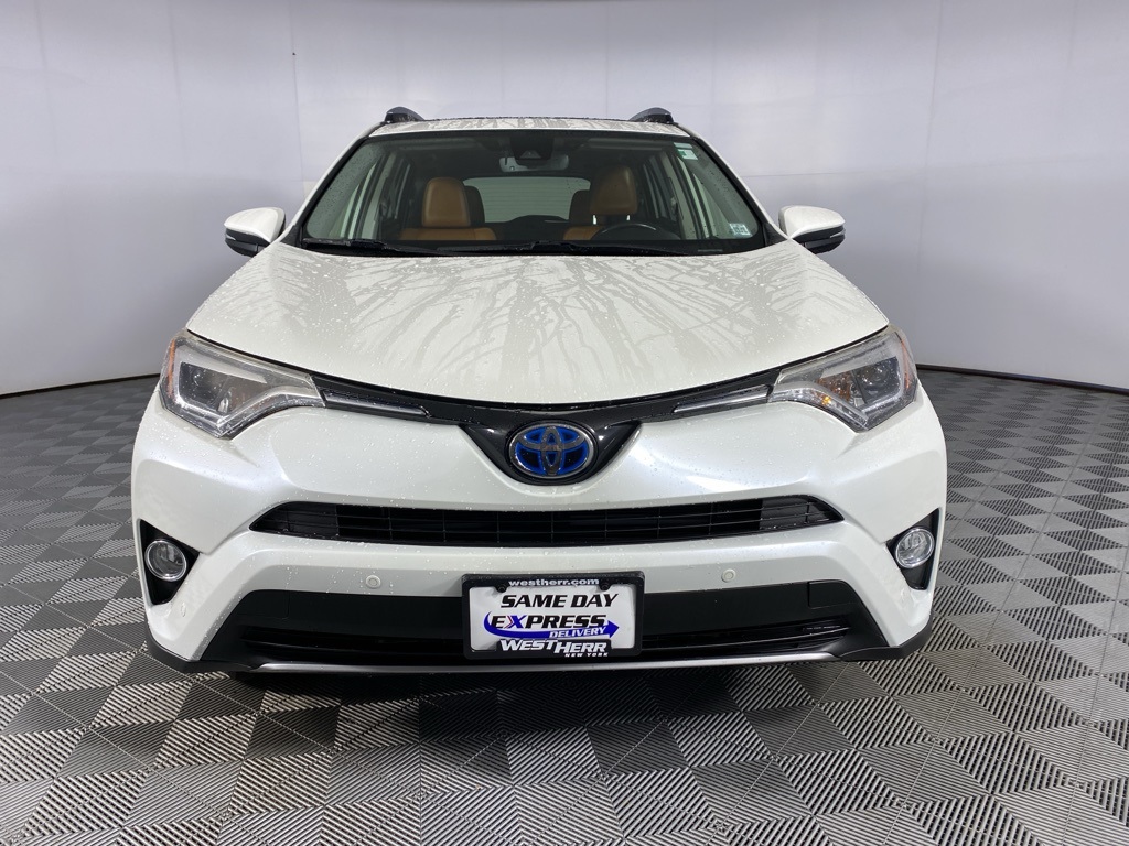 2017 Toyota RAV4 Hybrid Limited photo 2