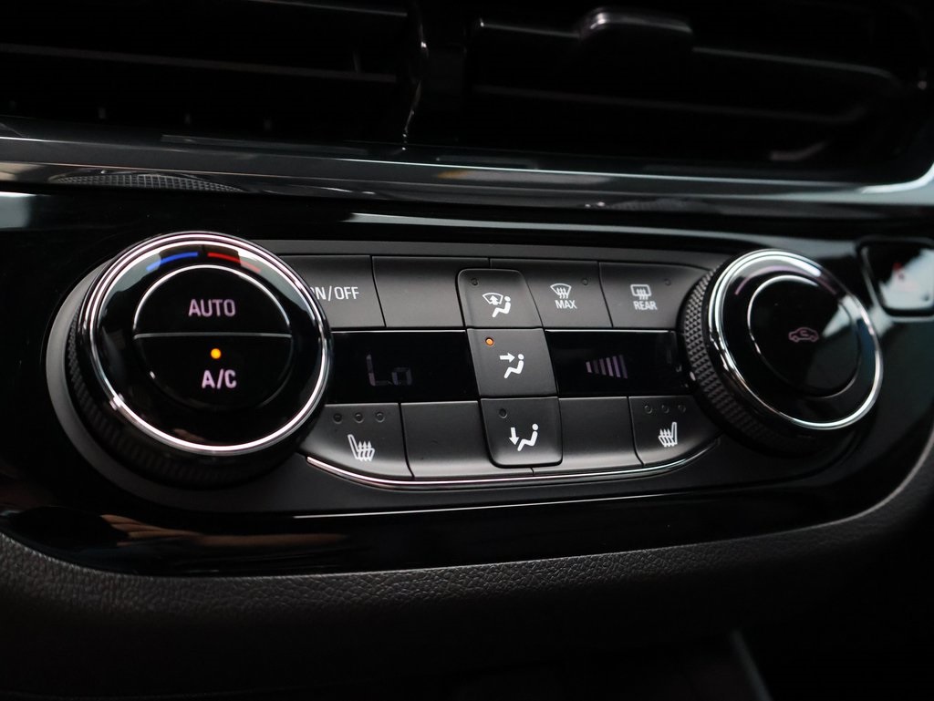 2025 Buick Envista ST photo 33