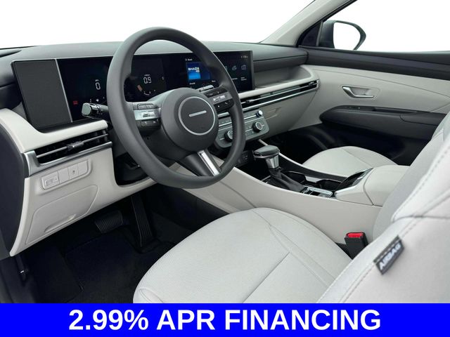 New 2025 White Hyundai SE image 14