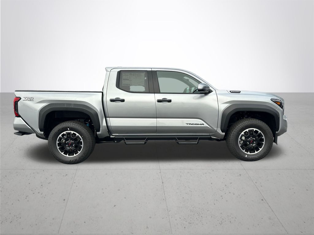 2025 Toyota Tacoma TRD Off-Road 4x4 Double Cab photo 5