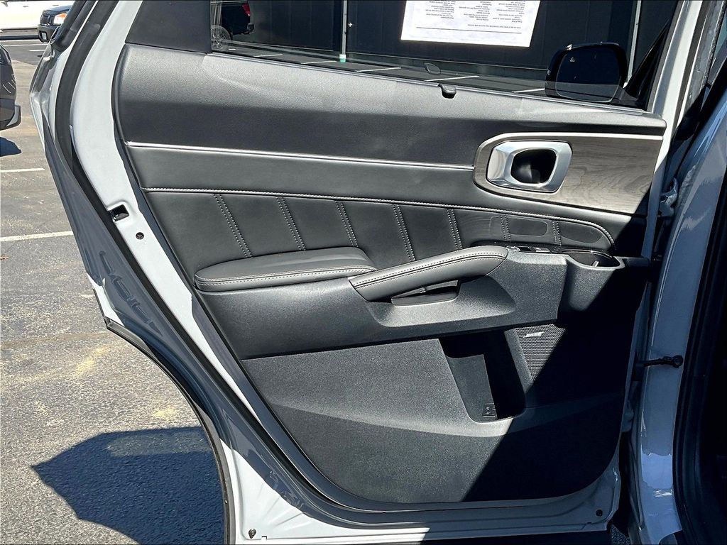 2024 Kia Sorento X-Line SX Prestige photo 19