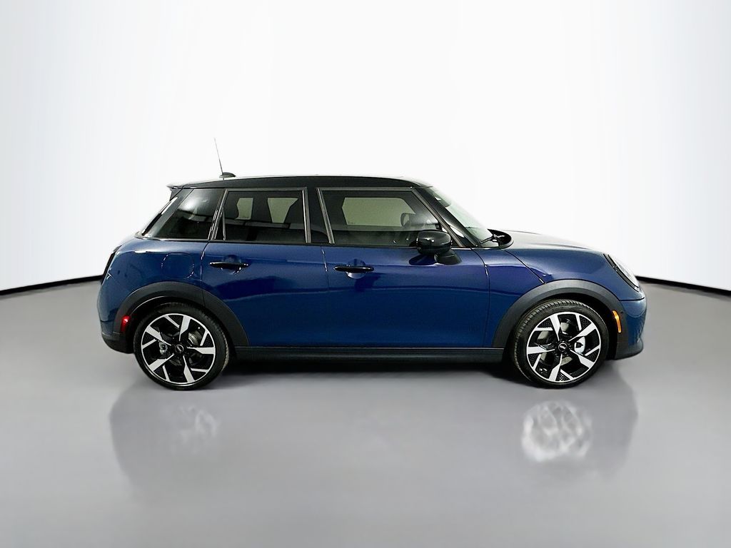 2025 Mini Cooper S photo 2