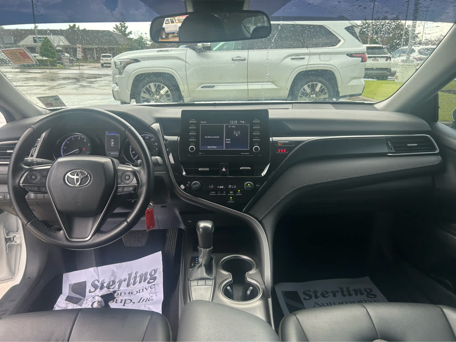 2023 Toyota Camry SE photo 11