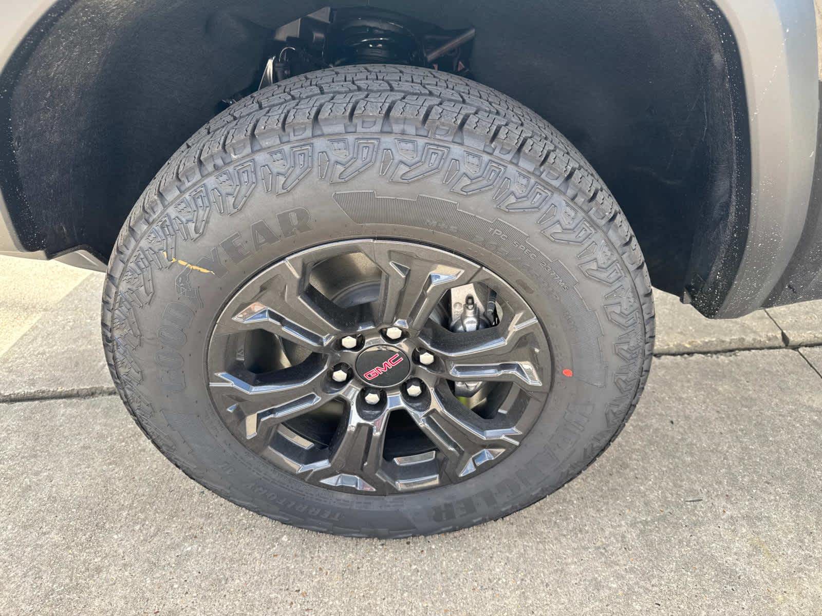 2025 Gmc Canyon Elevation photo 4