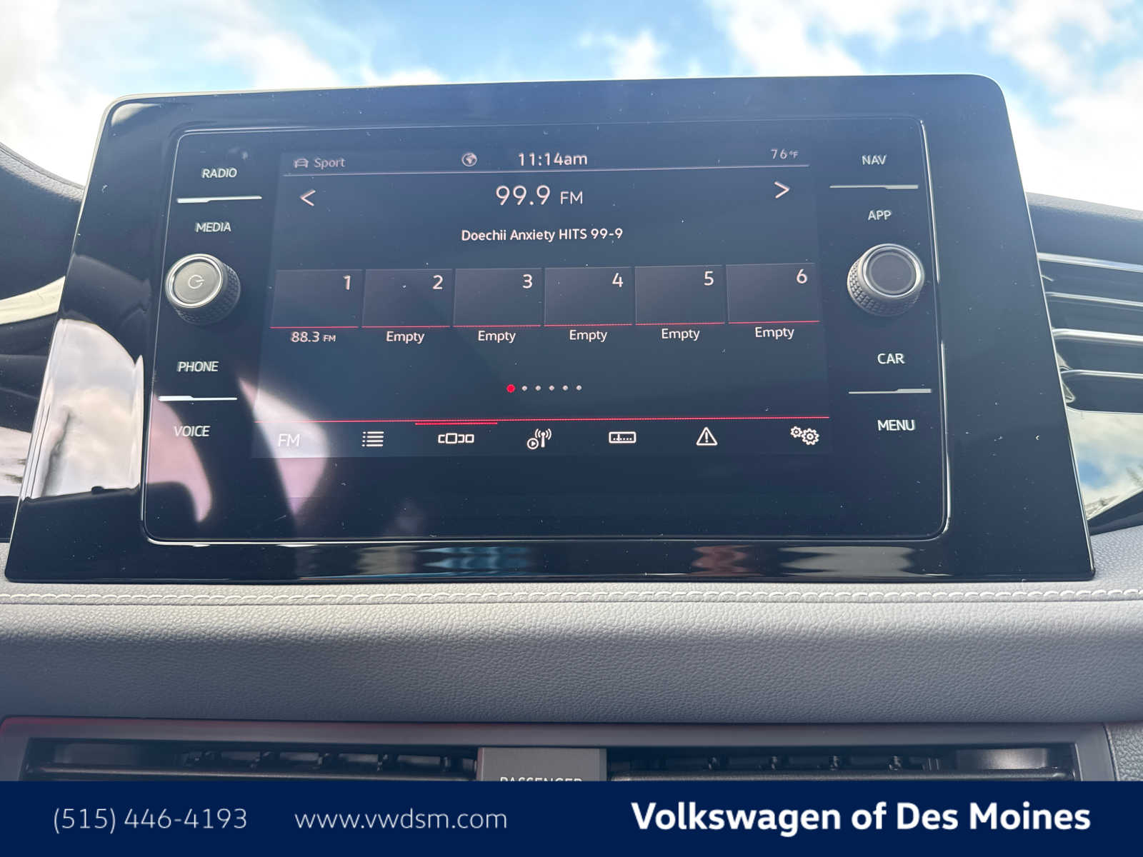 2025 Volkswagen Jetta SEL photo 16