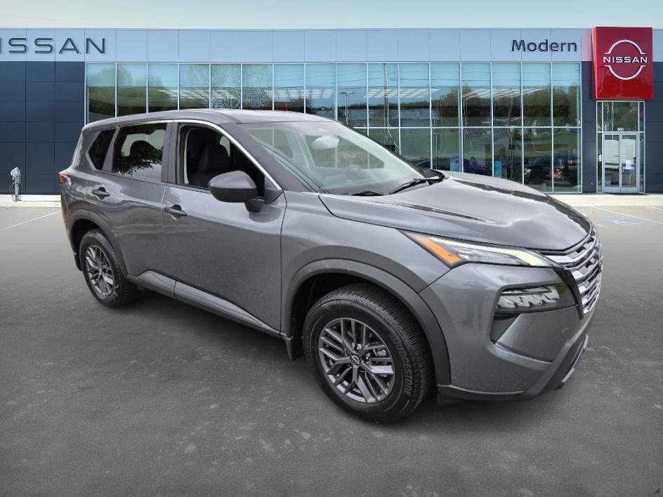 2025 Nissan Rogue S photo 3