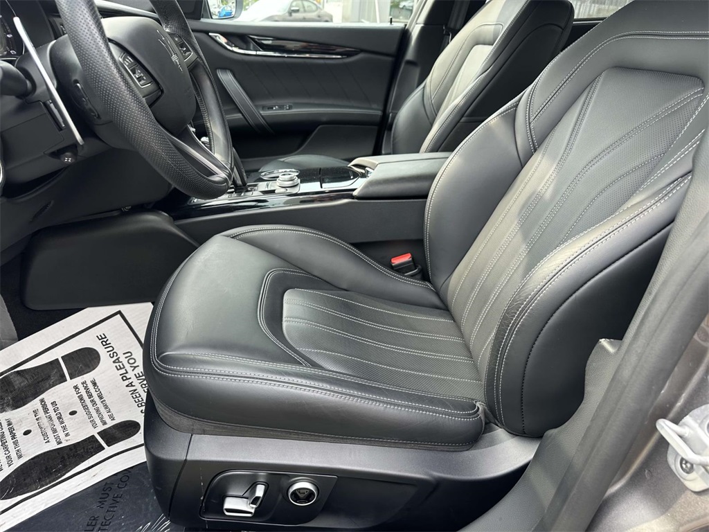 2022 Maserati Quattroporte Modena photo 16