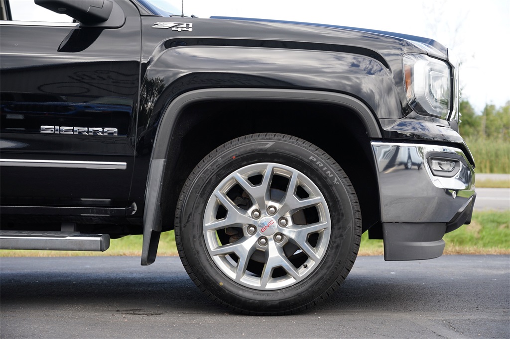 2017 Gmc Sierra 1500 SLT photo 11