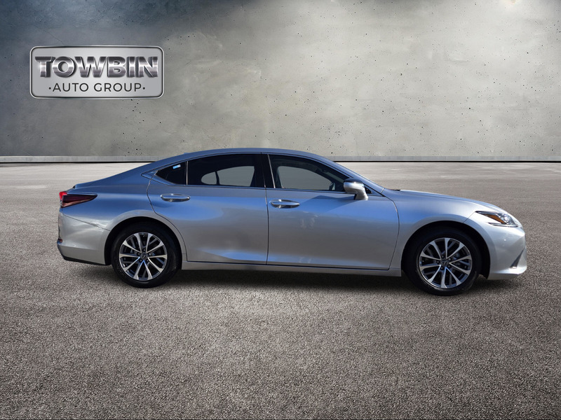 2022 Lexus ES 350 photo 3