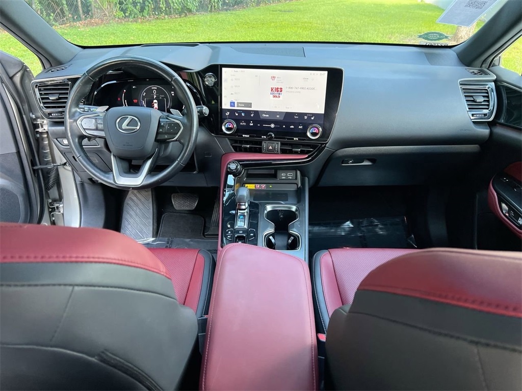 2022 Lexus NX 350h Premium photo 20