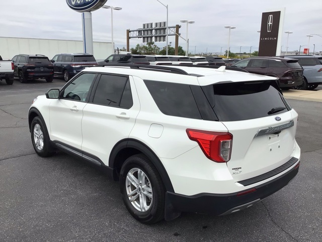 2022 Ford Explorer XLT photo 5