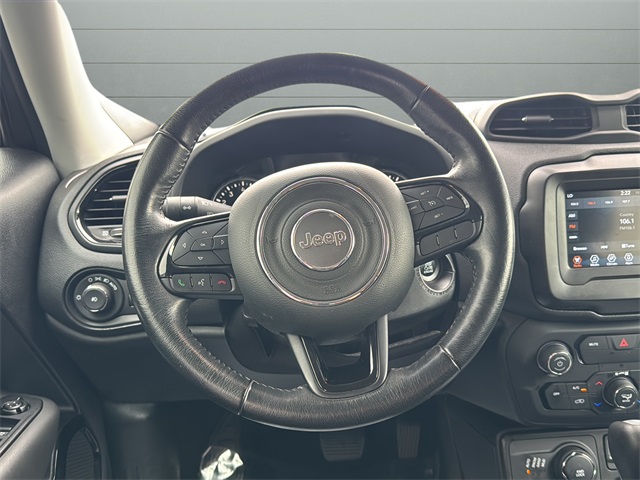 2020 Jeep Renegade Altitude photo 10
