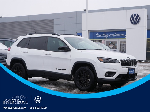 2023 Jeep Cherokee Altitude Lux's photo