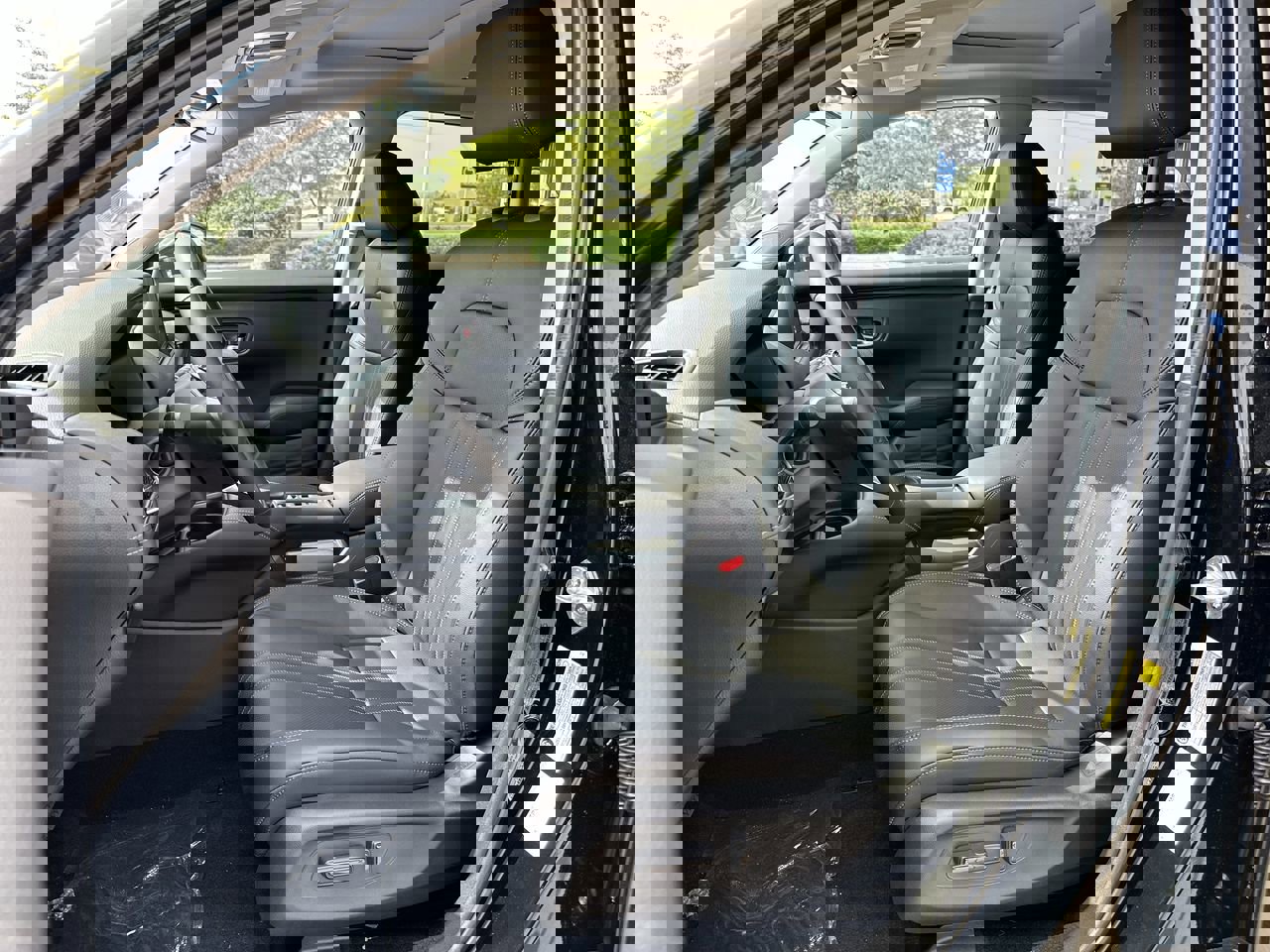 2026 Honda HR-V EX-L photo 10