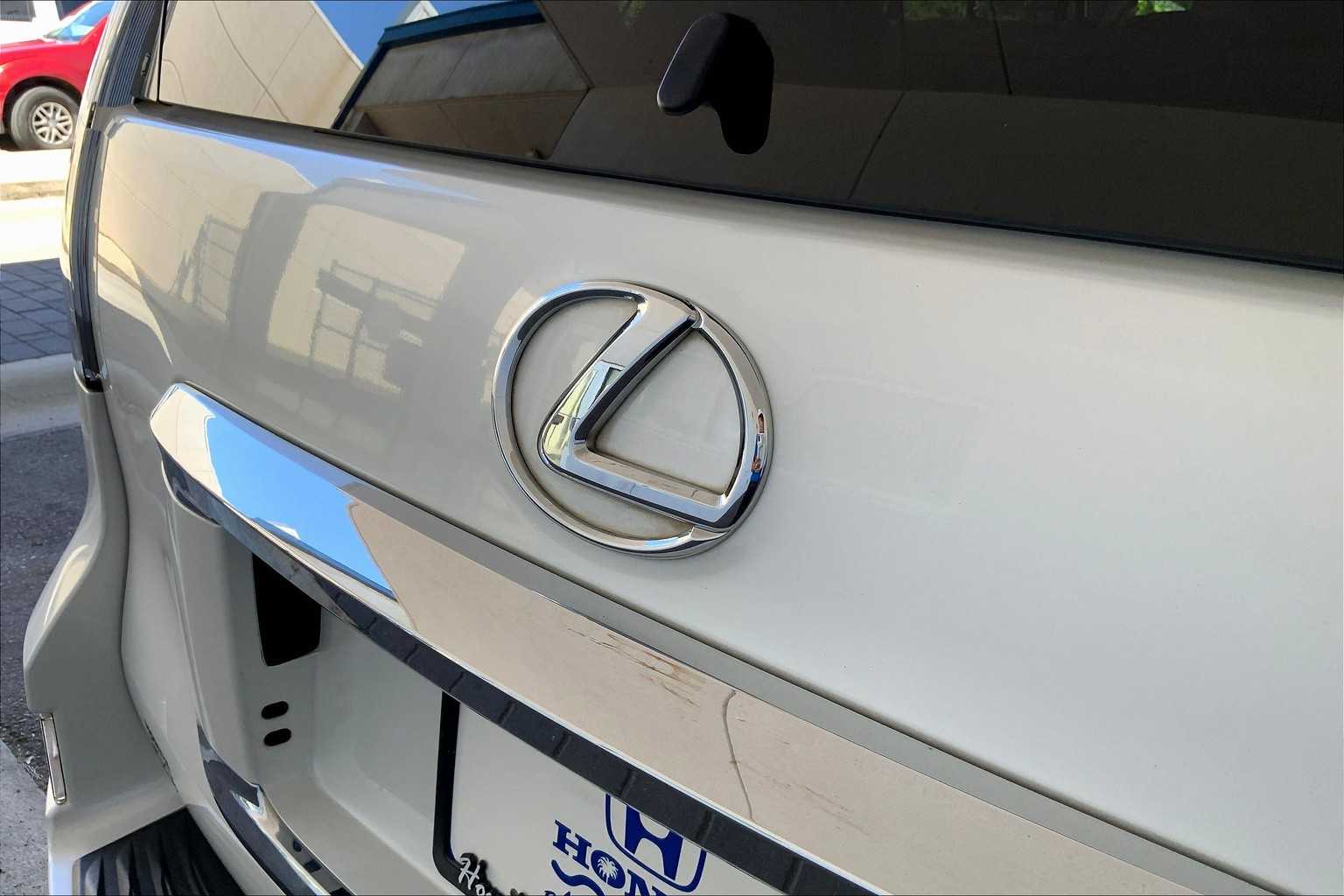 2019 Lexus GX 460 Premium photo 29
