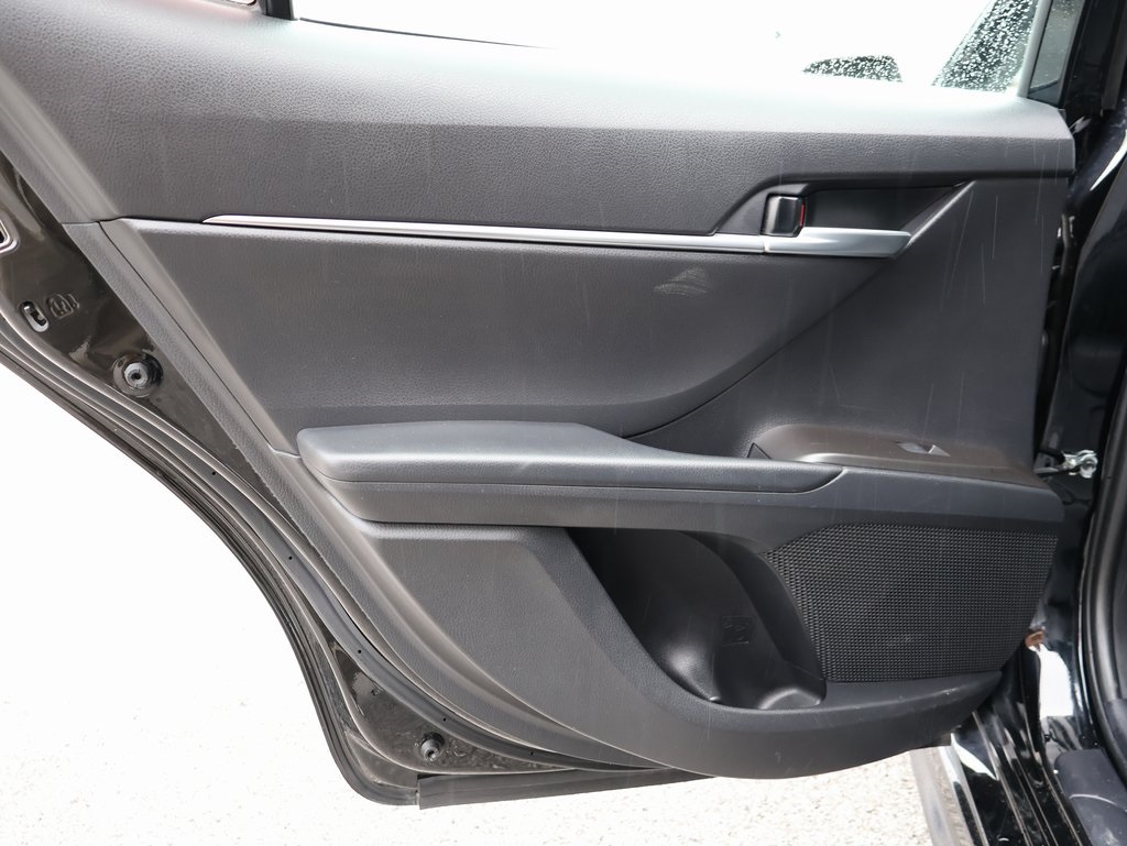 2024 Toyota Camry SE photo 16