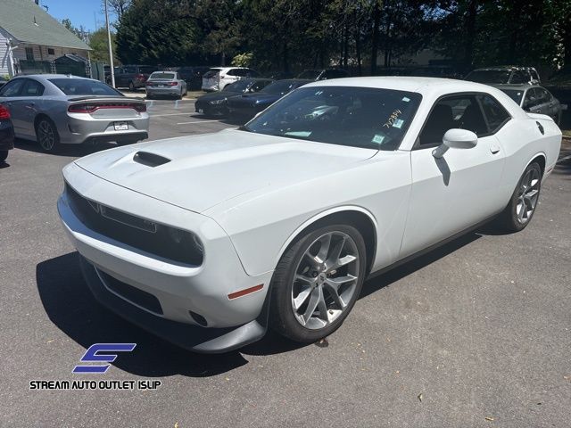 2022 Dodge Challenger GT photo 3