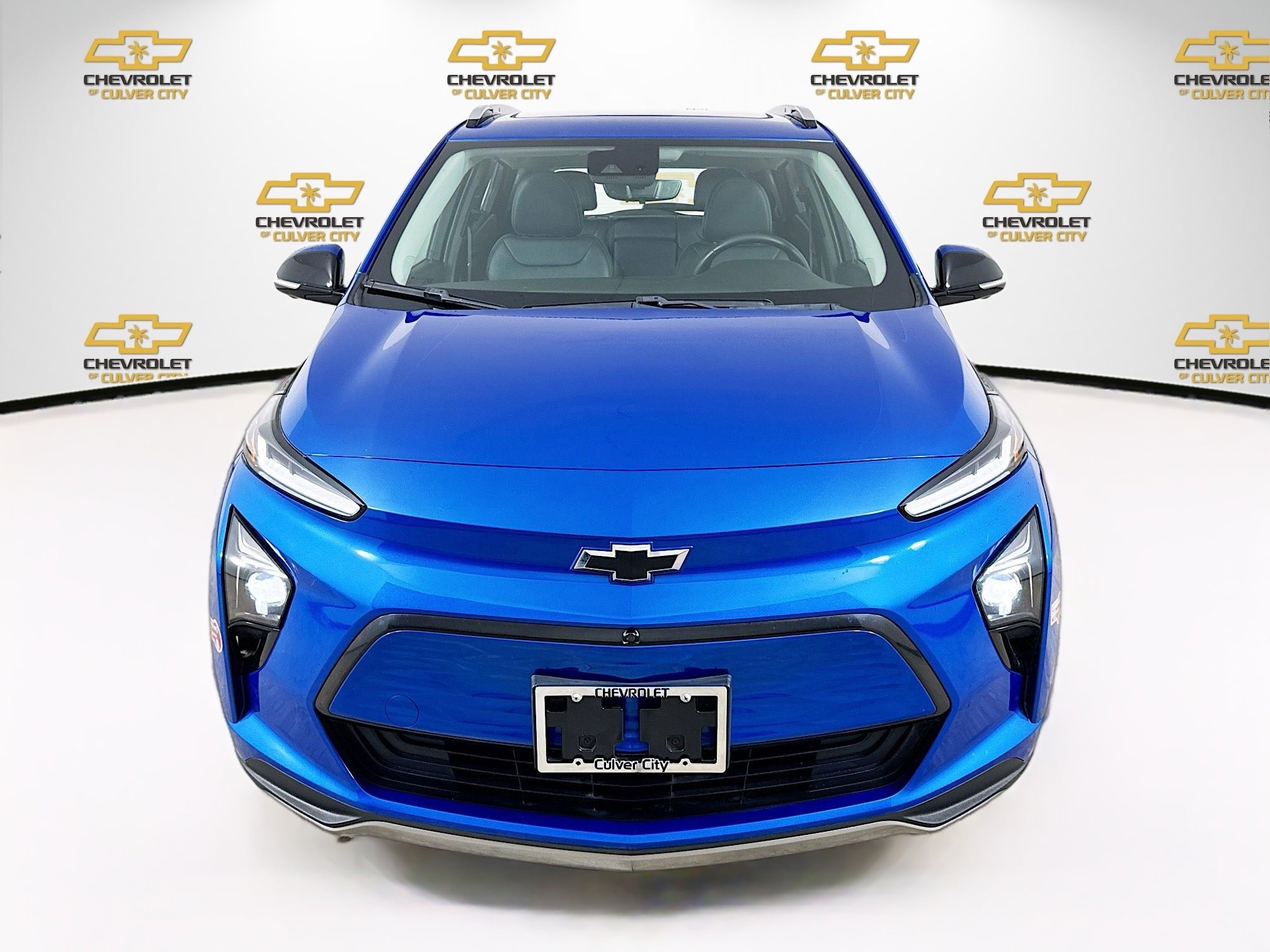 2023 Chevrolet Bolt EUV Premier photo 2