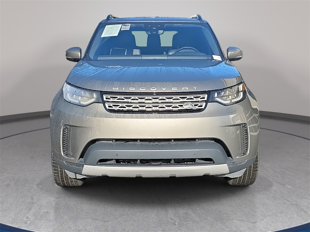 2019 Land Rover Discovery HSE photo 2