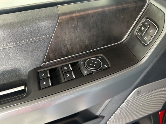 2023 Ford F-150 Lariat photo 22