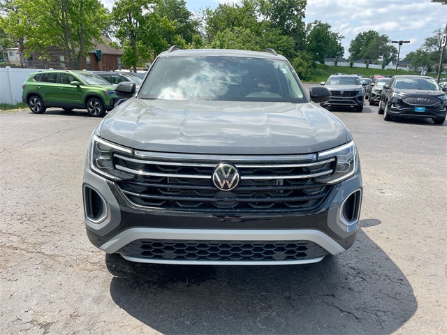 2025 Volkswagen Atlas Peak Edition SE Technology photo 26