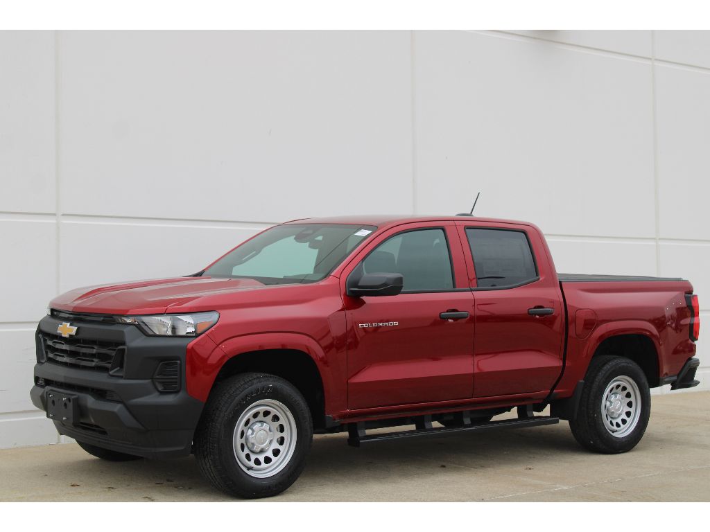 2026 Chevrolet Colorado Work Truck's photo