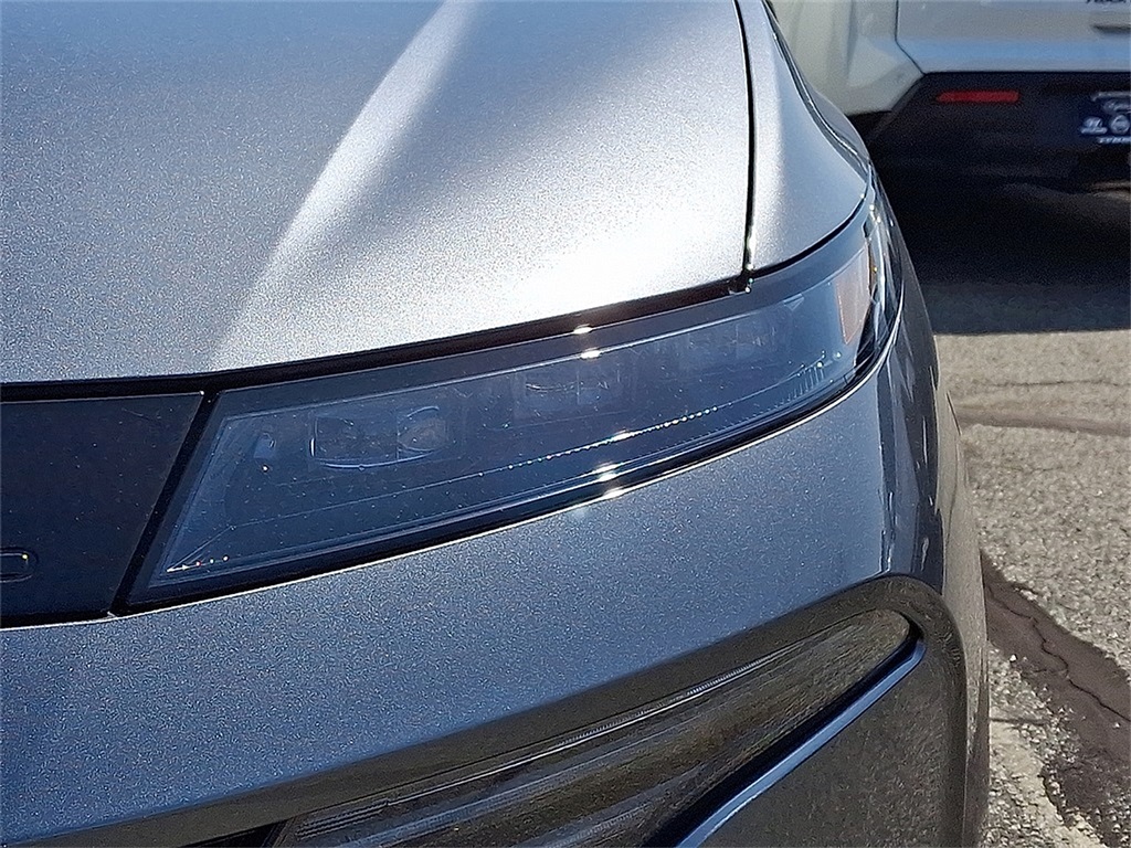 2025 Nissan Murano LE photo 4