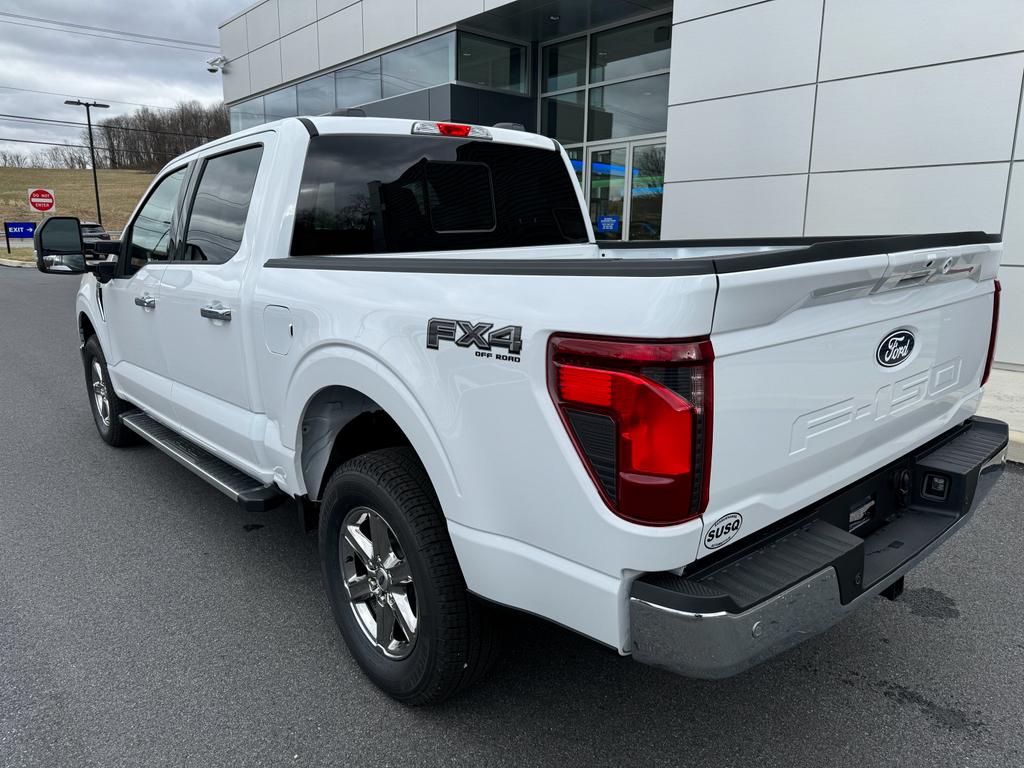 2025 Ford F-150 XLT photo 14