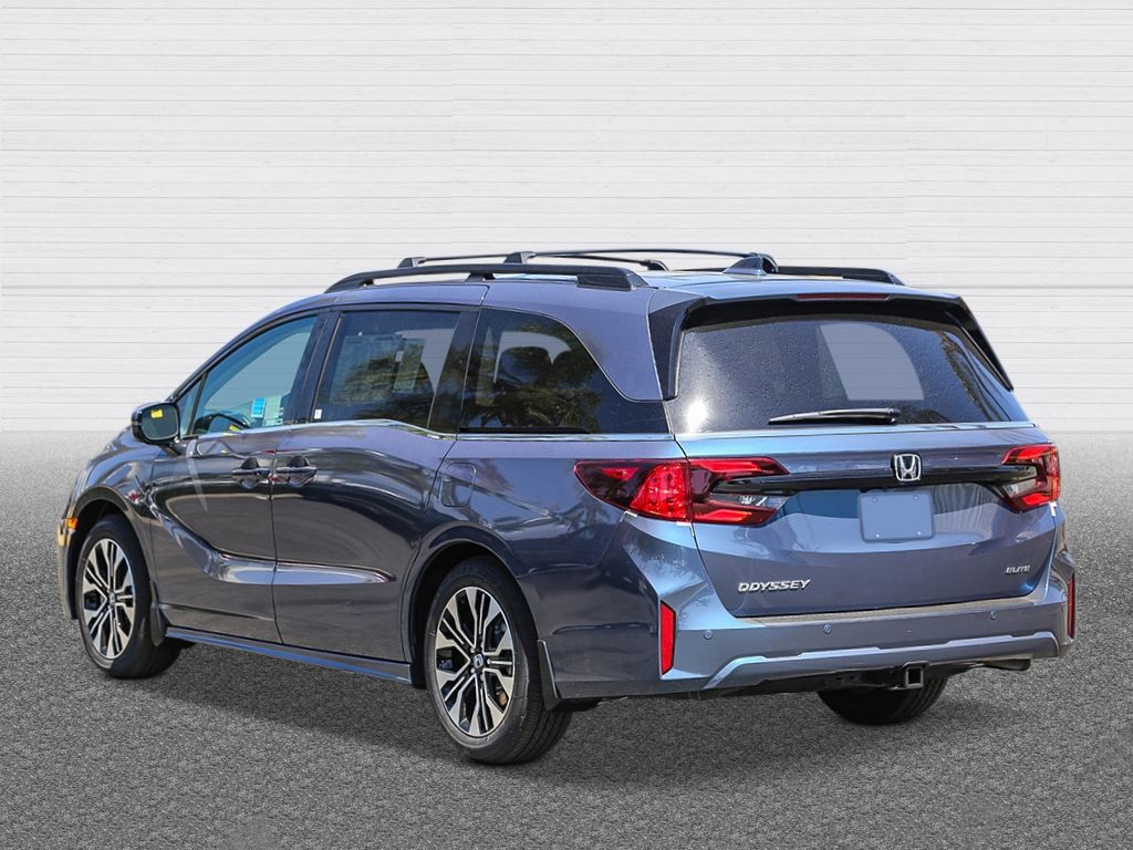 2026 Honda Odyssey Elite photo 2