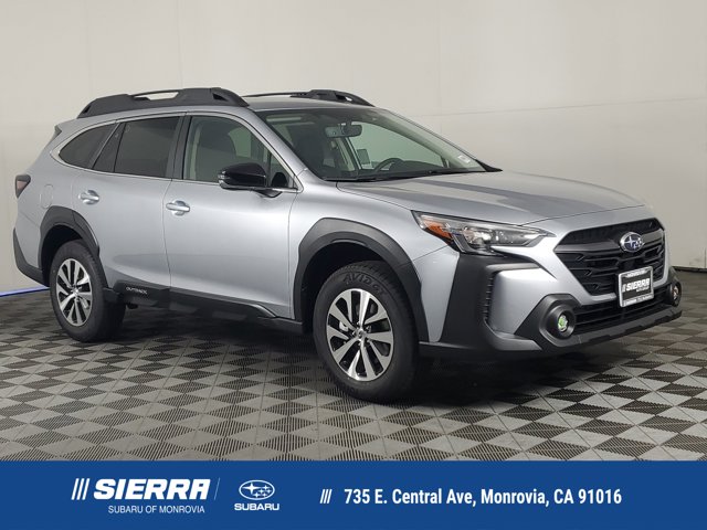 2025 Subaru Outback Premium's photo