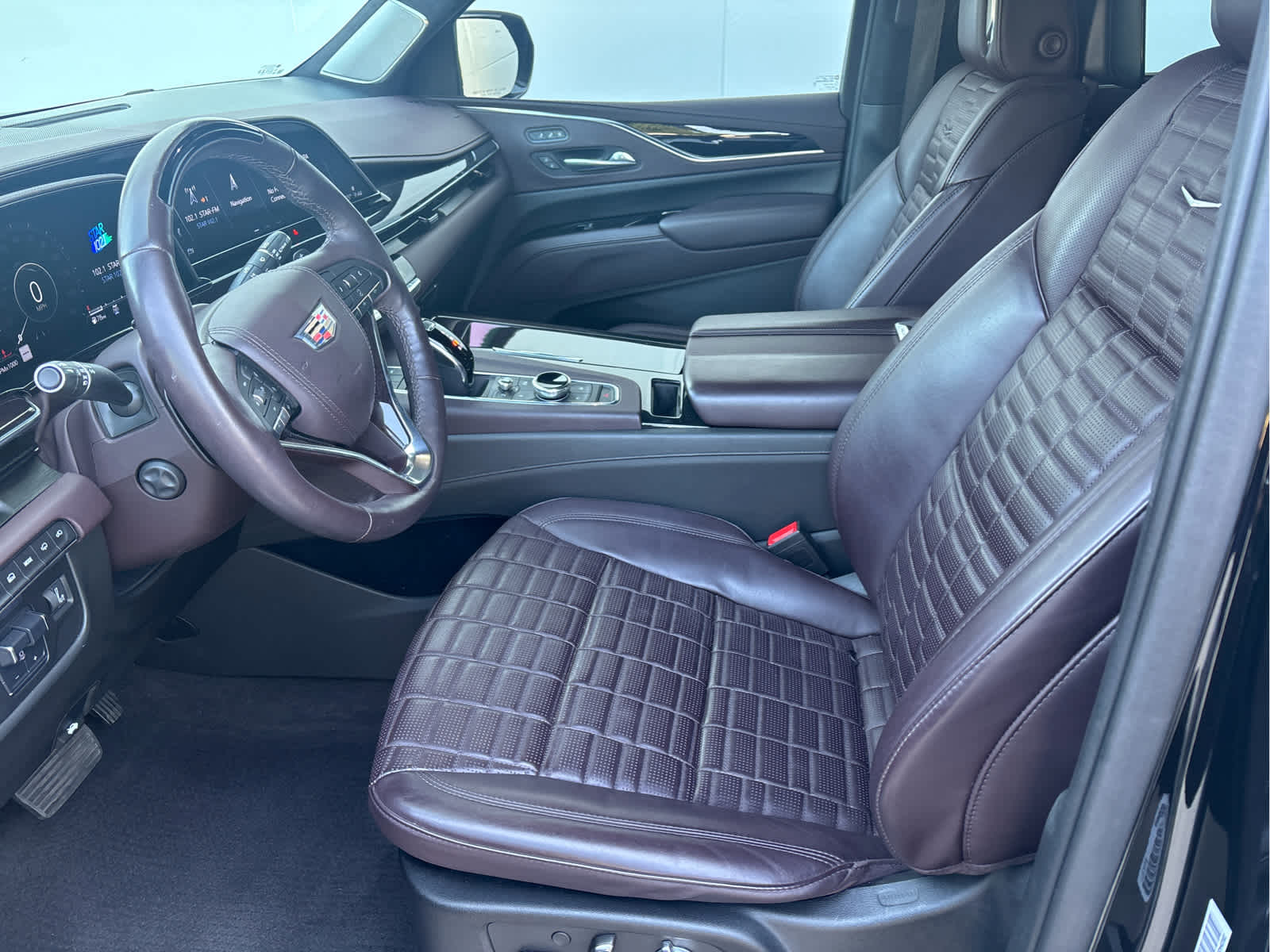 2022 Cadillac Escalade Sport Platinum photo 8
