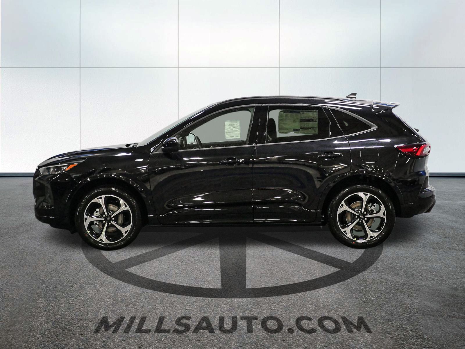 2025 Ford Escape ST-Line Elite photo 3